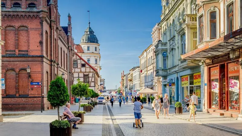 Zarobki prezydenta Inowrocławia – ile naprawdę wynosi jego pensja?