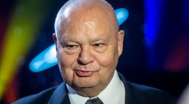 Liczba odcinków serialu Polityka